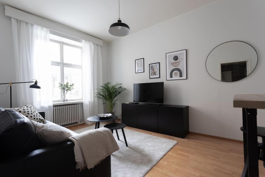Kodikas Huoneisto Helsingin Keskustassa Appartement Helsinki Buitenkant foto