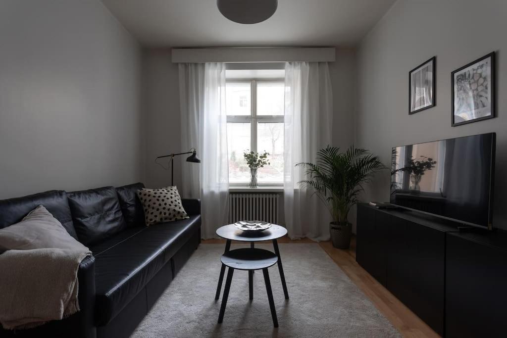 Kodikas Huoneisto Helsingin Keskustassa Appartement Helsinki Buitenkant foto